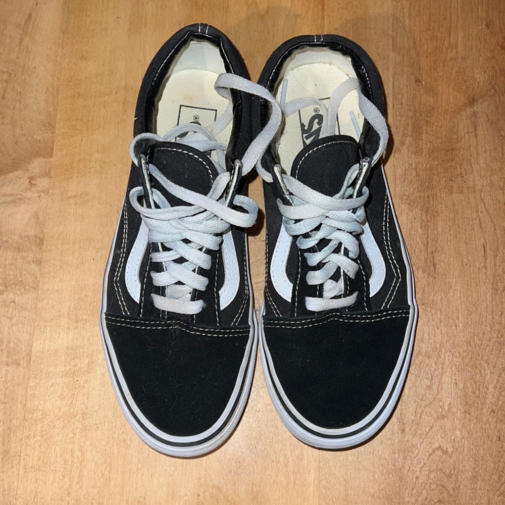 Black old skool vans size 7.5 womens